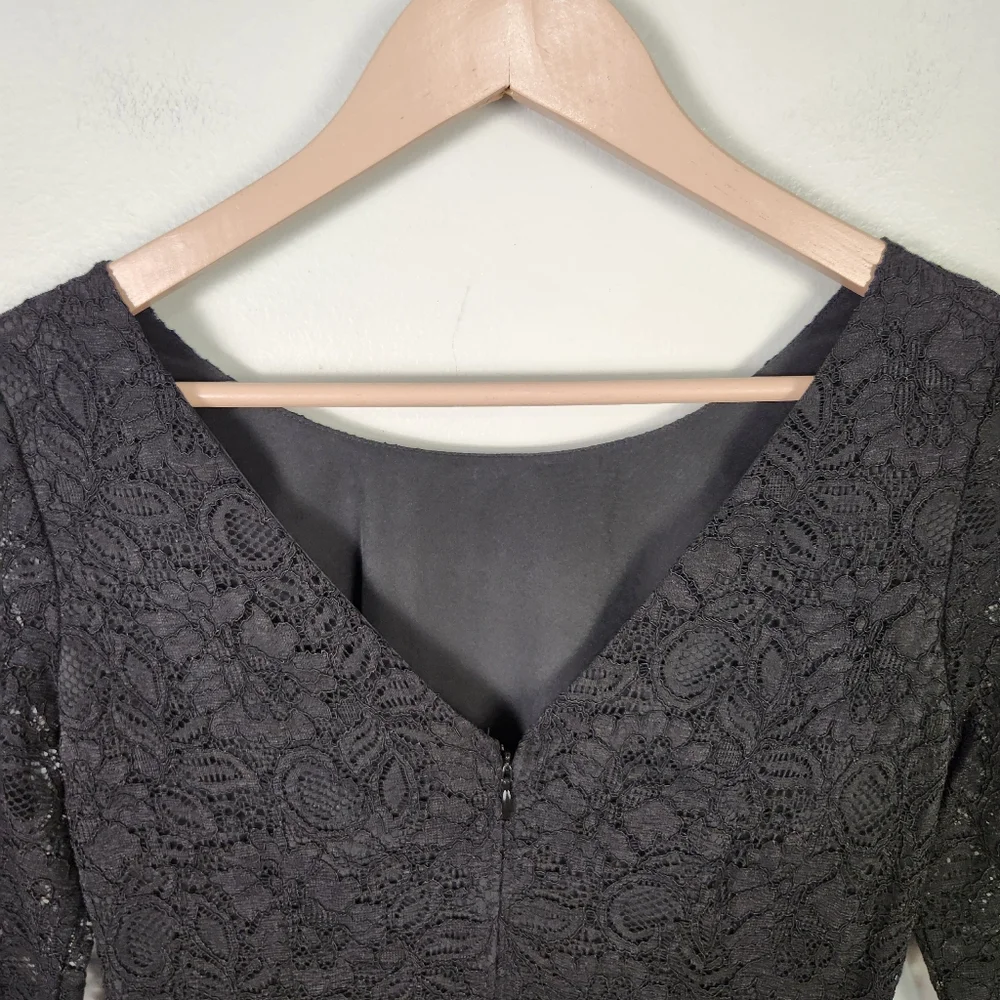 NWOT Banana Republic Black Lace Sheath Dress 3/4 Sleeve Scallop Hem Size 0 #0603